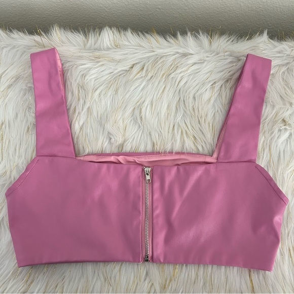Edikted Pink Crop Top - Picture 3 of 5